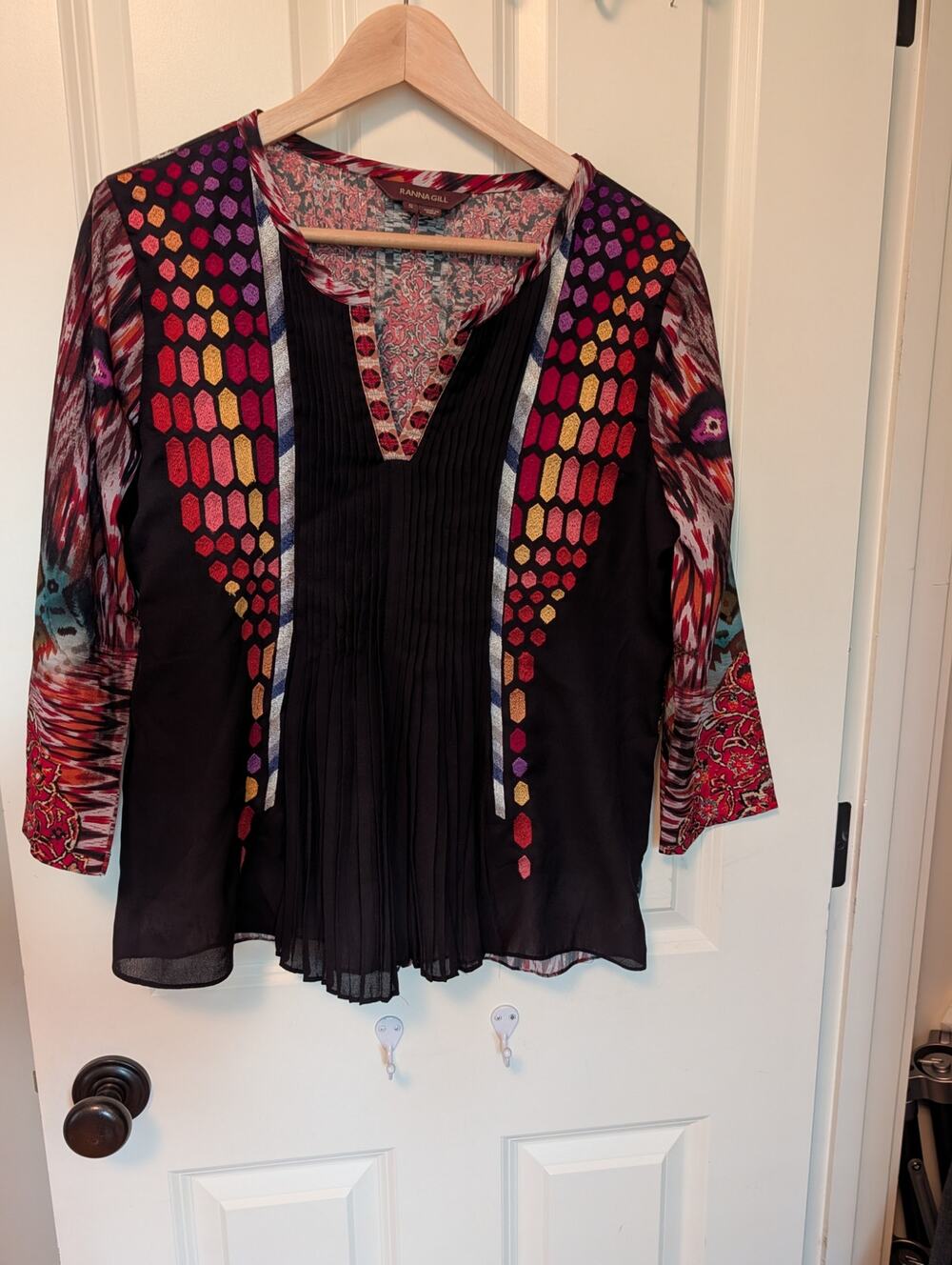 Ranna Gill Anthropologie Embroidered Spectral Top - Size S - Great condition